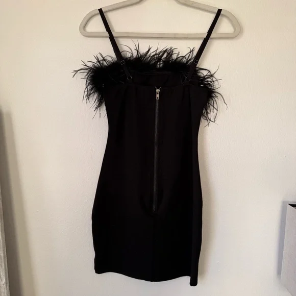 Black feather trim mini dress - Picture 3 of 7